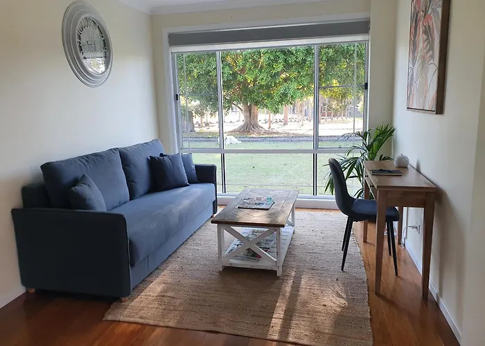 Luxurious Countryside Retreat - Visit Our Private Apartment On Our Acreage Property!